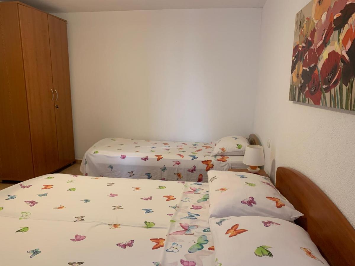 Centar1 Daire Baška Voda Dış mekan fotoğraf
